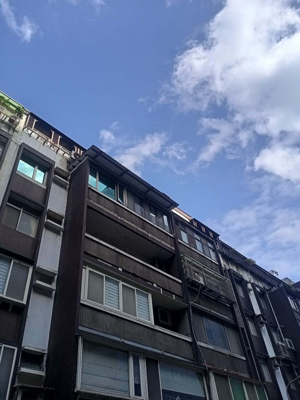 房屋二胎案例-590久原當舖提供代書新北市房屋二胎,台北房屋二胎,台南房屋二胎,代書新竹房屋二胎,高雄房屋二胎,三重房屋二胎,蘆洲房屋二胎,新莊房屋二胎,台北市房屋二胎,大同房屋二胎,中山區房屋二胎,樹林房屋二胎,板橋房屋二胎,三重房屋二胎貸款,三重房屋借款,三重房子貸款還能借款嗎?,三重房子借錢,新北市房屋借款,房屋借款,房屋貸款,房屋增貸,房屋借錢,房屋貸款額度評估,房屋二胎流程,代書房屋二胎貸款金額,房屋二胎貸款成數,房屋貸款條件,房屋抵押貸款,房屋二胎抵押貸款利率14
